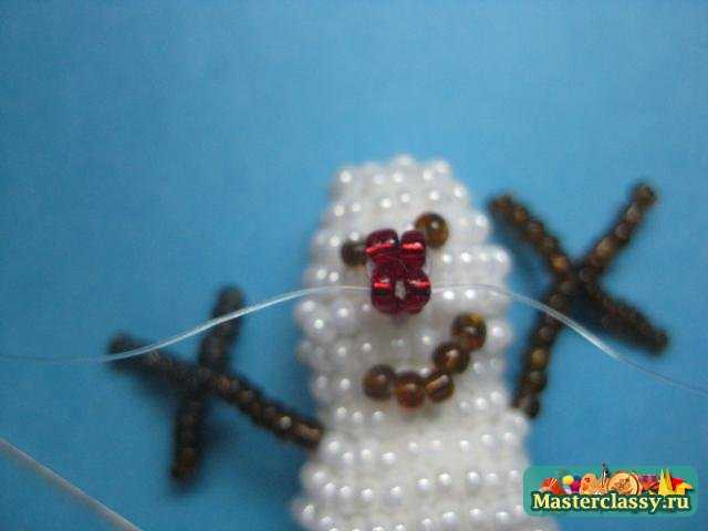Снеговик из бисера мастер класс с пошаговым фото