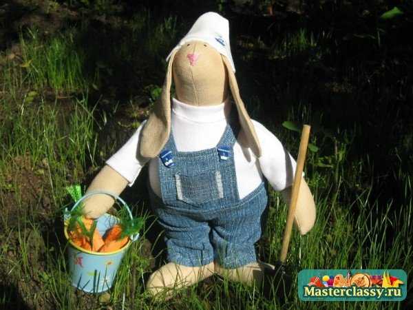Тильда. Кролик в огороде. Фото