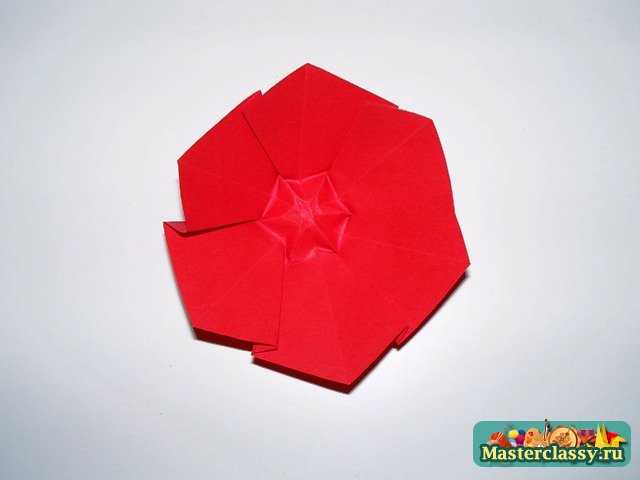 Изготовление мака оригами