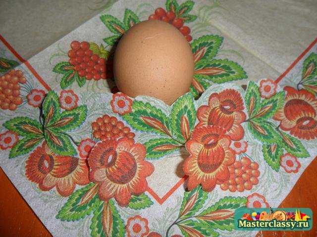 Декупаж пасхального яйца. Цветы. Мастер класс