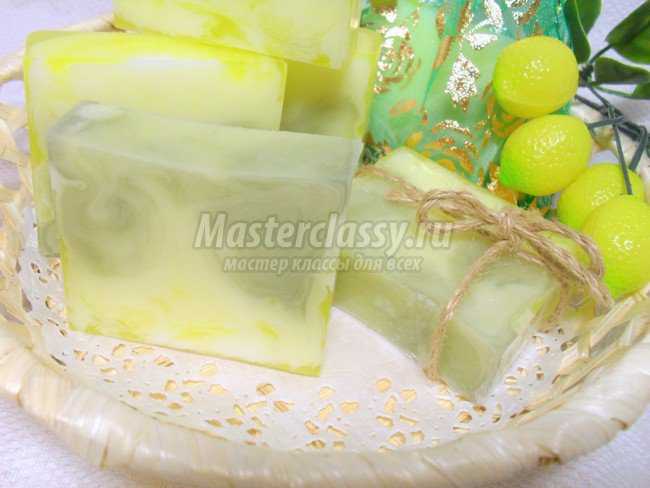 Лимонно-мятное мыло со свирлами