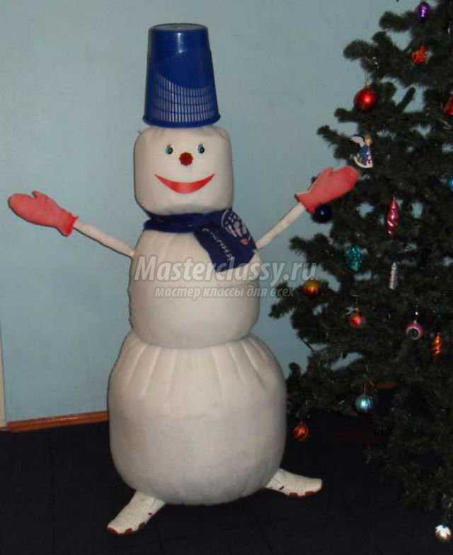 снеговик из синтепона своими руками