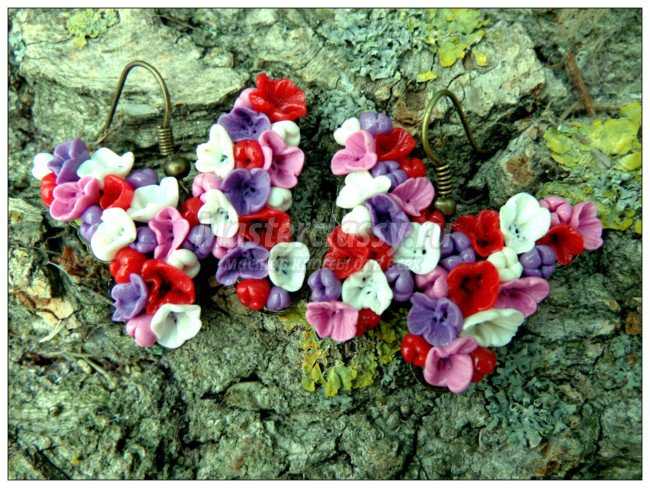 Цветочные серьги Бабочки из цветов из пластики