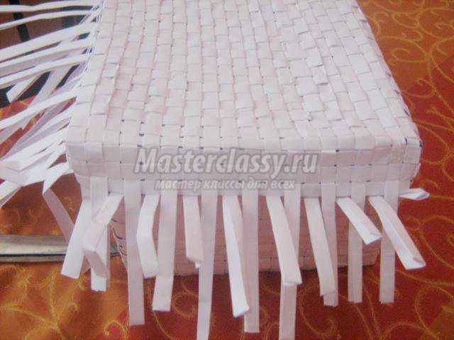 плетение бумажными палочками. Шкатулка