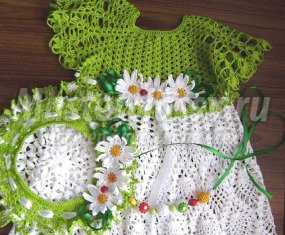 Ажурное платье для девочки, вязаное крючком. Схема и описание