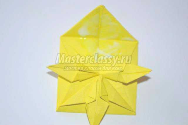 оригами. Весенний венок