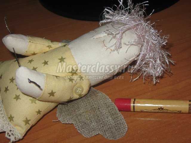 Текстильная игршука ангел в миниатюре