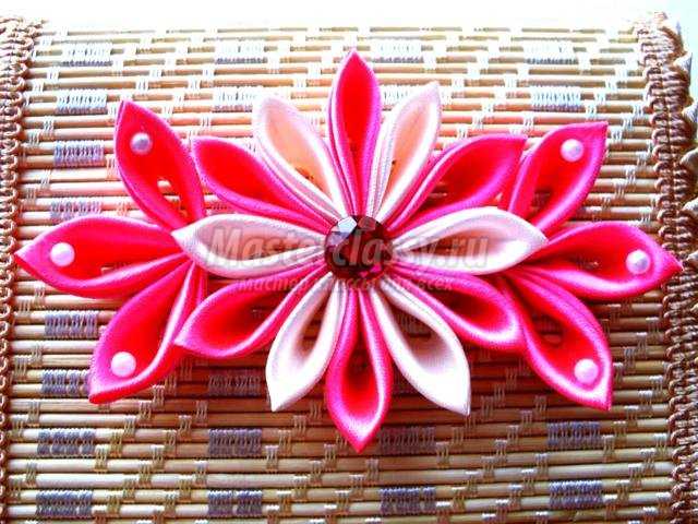 декор шкатулки цветами канзаши