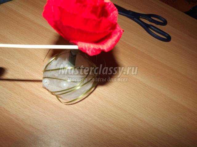 цветы из конфет своими руками. Красная роза