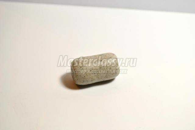 клипсы из полимерной глины под имитацию камня