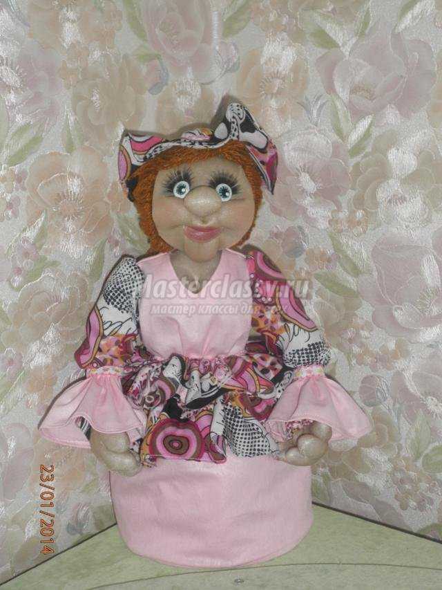 текстильная кукла из капрона. Грелка на чайник