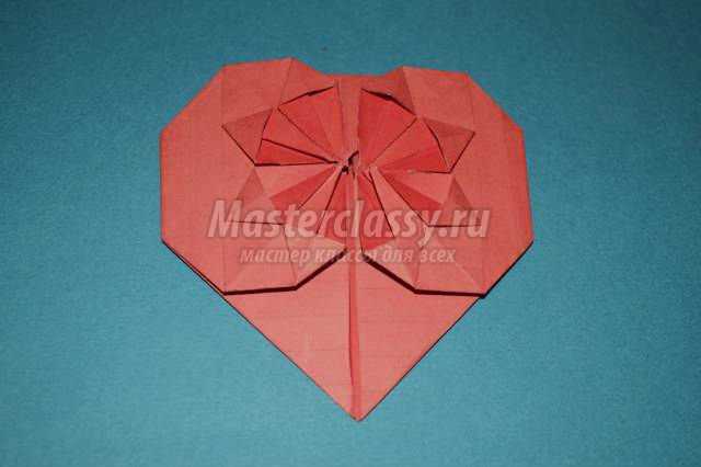 оригами. Сердце ко Дню Святого Валентина