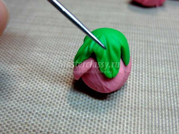 Цветочный браслет из полимерной глины