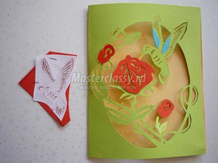 киригами резная открытка к 8 Марта. Колибри