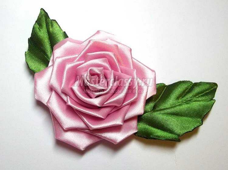 Как сделать розу из атласных лент
