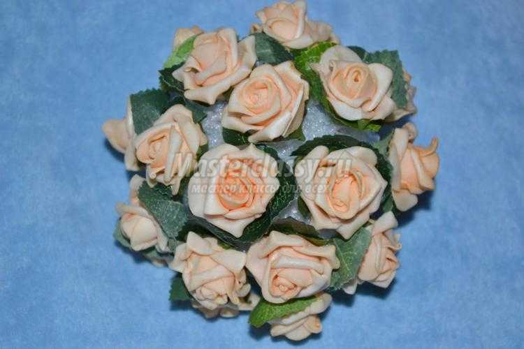 цветочный топиарий из латексных цветов. Чайная роза