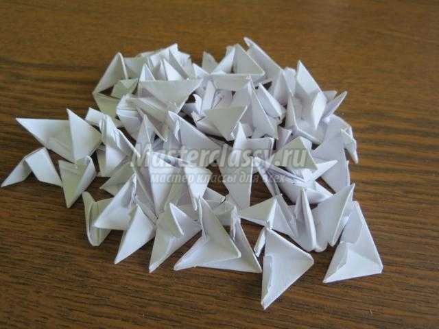 модульное оригами. Ромашка