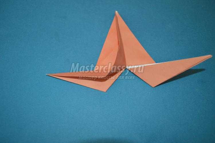 аист из бумаги в технике оригами