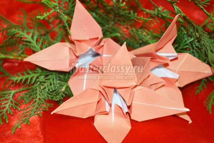 оригами цветы своими руками. Лилии