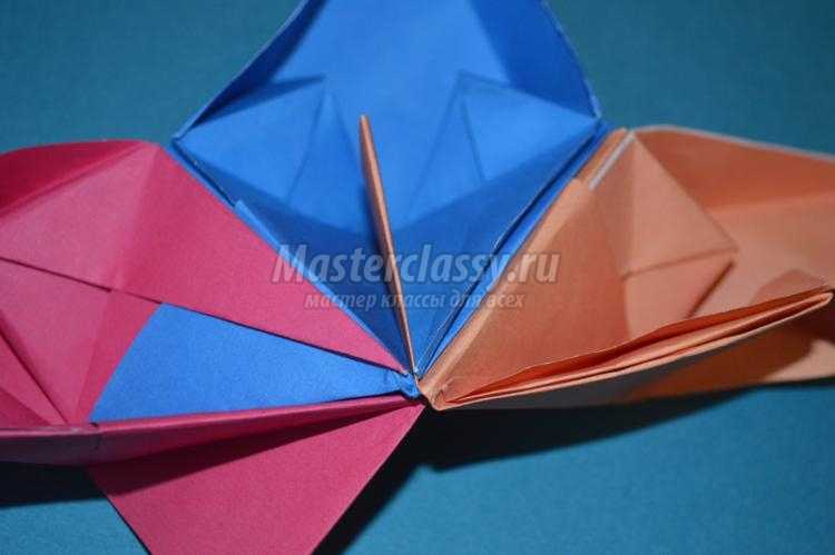 модульное оригами. Цветок из пяти лепестков