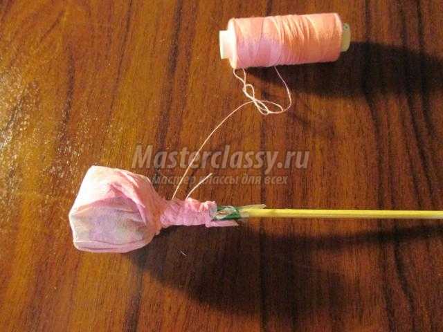 букет роз из конфет для любимой мамочки