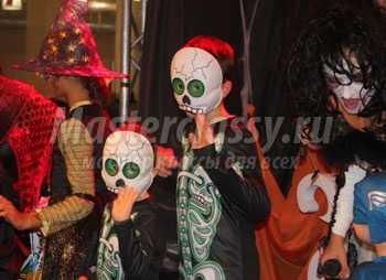 Фото костюмов на Хэллоуин. Праздник в Варне