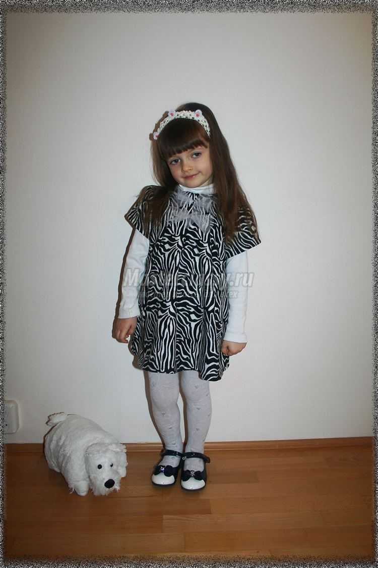Детское платье на праздник для девочки 4-х лет