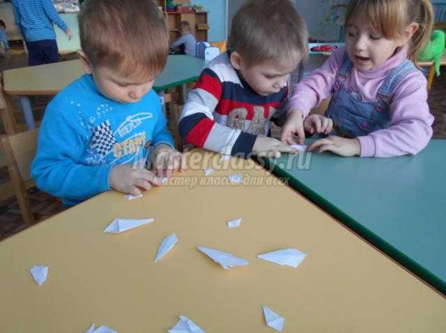 детские снежинки из бумаги в технике оригами