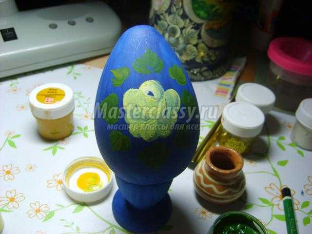 роспись пасхального яйца гуашью