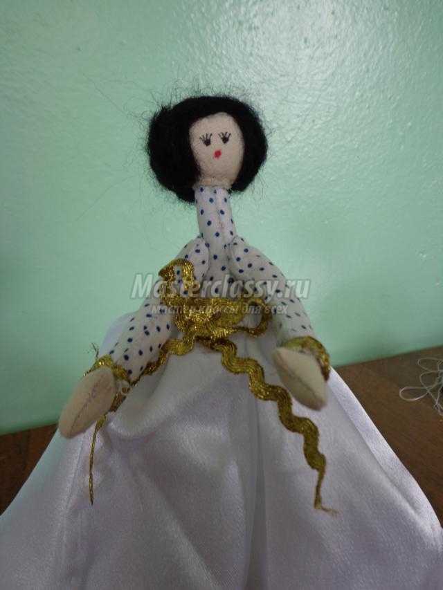 текстильная кукла-статуэтка. Лиза