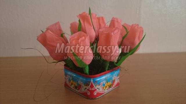 розы с конфетами для любимой мамочки на 8 Марта 