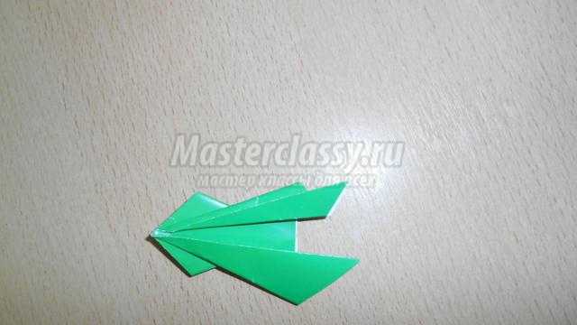 лягушка в технике оригами
