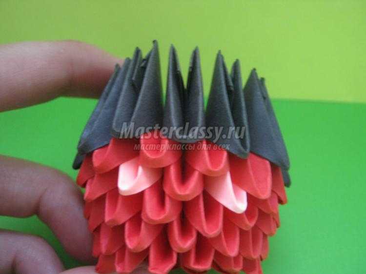 модульное оригами. Микки Маус из бумаги