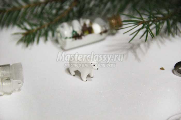 Мастерим снежный шар или миниатюрные баночки со снегом на Рождество