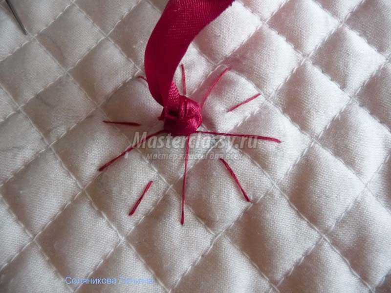 вышивка лентами подушки