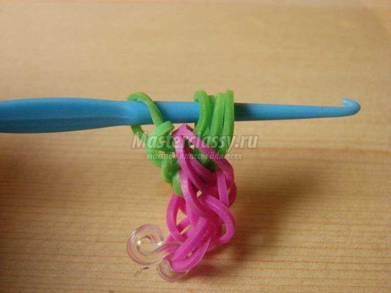 плетение из резинок на крючке браслеты
