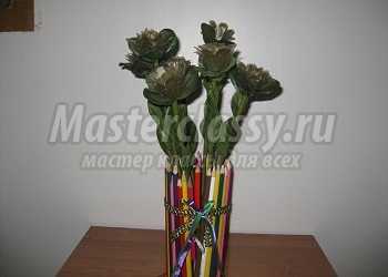 Мастер – класс изготовления цветка из бросового материала по теме «Красота из пластика»