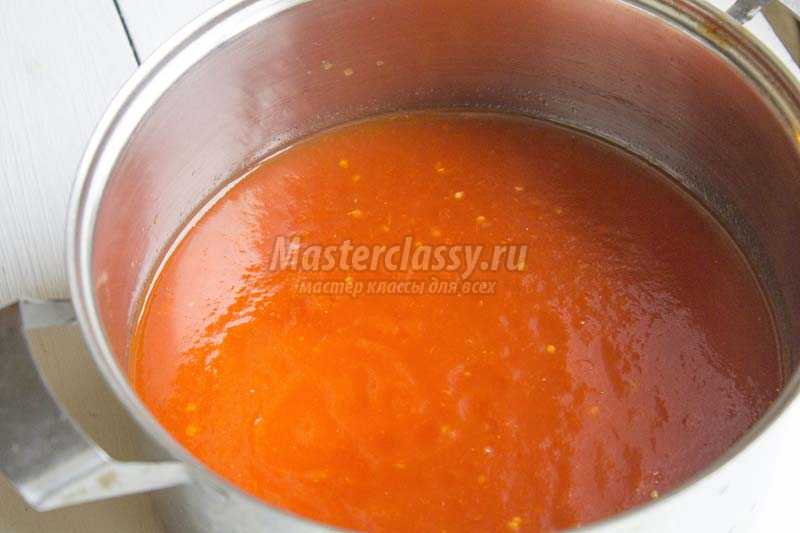 томатный соус с луком
