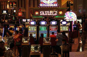Преимущества онлайн казино над наземными игровыми залами